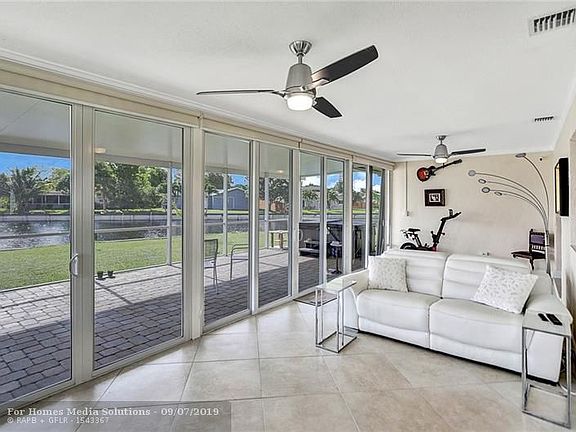 5th image of 6614 NW 95th Ave