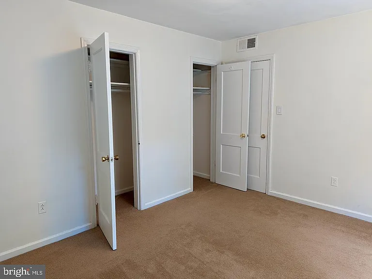 1423 N Nash St #207 — Photo 13