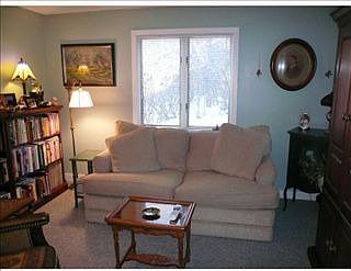 3rd image of 12 Wonderbrook Dr