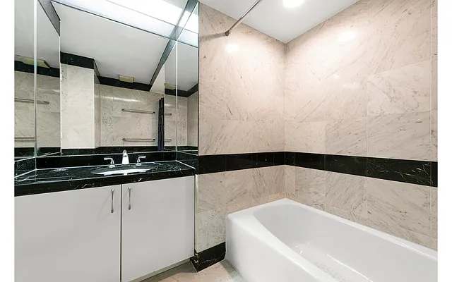 Rented by Douglas Elliman | media 22