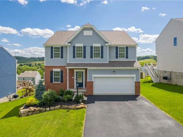 441 Gardenia Dr, Belle Vernon, PA 15012