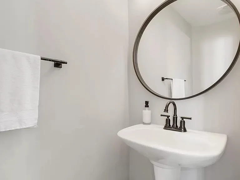 Powder room