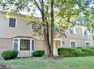 1388 Kersey Ln, Potomac, MD 20854
