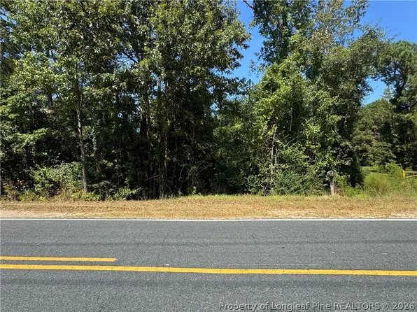 3529 Blossom Rd, Fayetteville, NC 28306