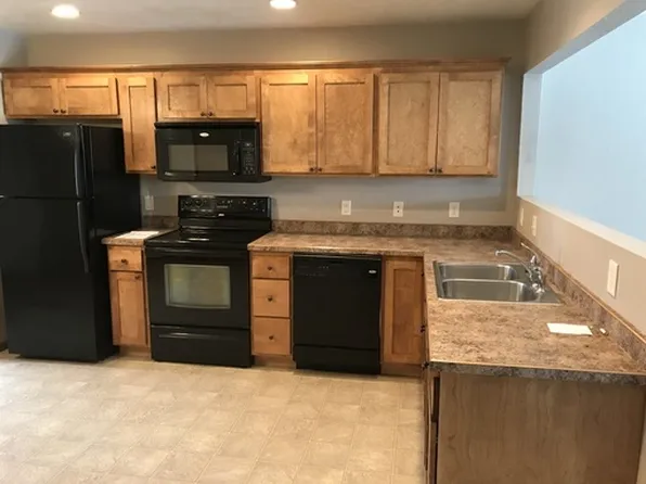 5213 W 54th St N, Sioux Falls, SD 57107