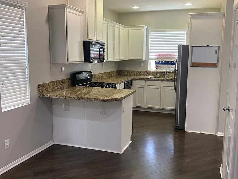 37350 Paseo Tulipa — Photo 4