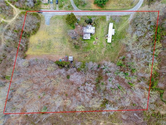 2nd image of 209 Virginia Ave