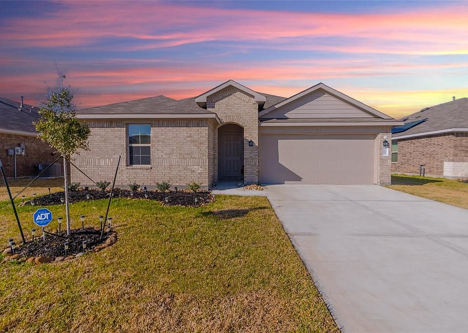 1st image of 5207 Faded Violet Dr