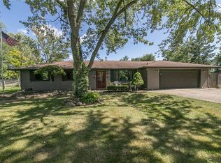 9190 Saint Nicholas Dr, Streetsboro, OH 44241