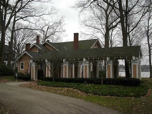 2nd image of 1314 Waukazoo Dr