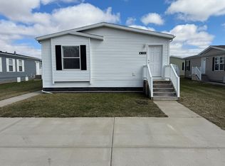 13560 Hawaii Ave, Eagle, MI