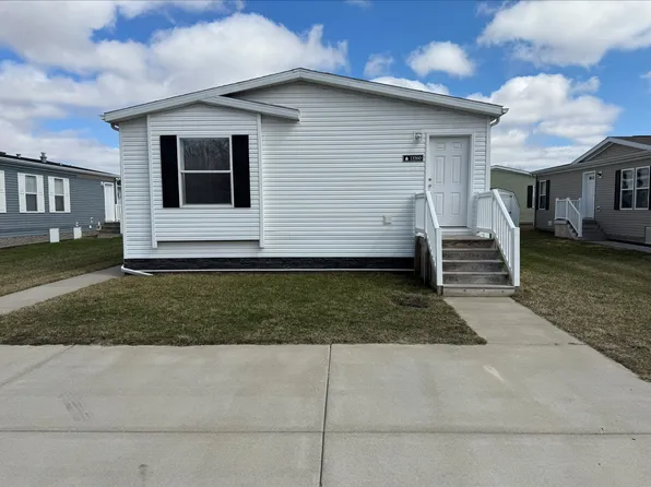 13560 Hawaii Ave, Eagle, MI 48822