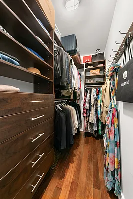 Sold by Douglas Elliman | media 8