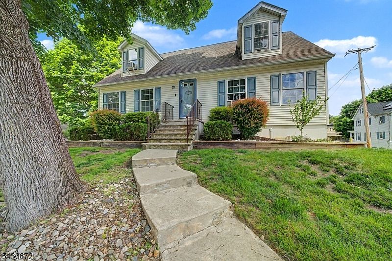 1st image of 49 Kice Ave