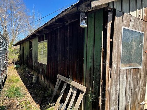 4th image of 7597 Green Meadow Ln