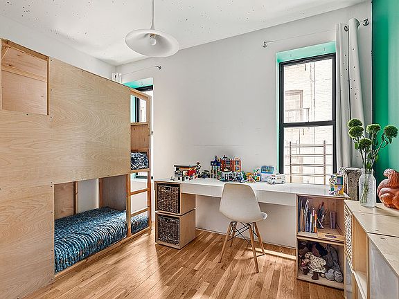 4th image of 523 W 143rd St APT 1D