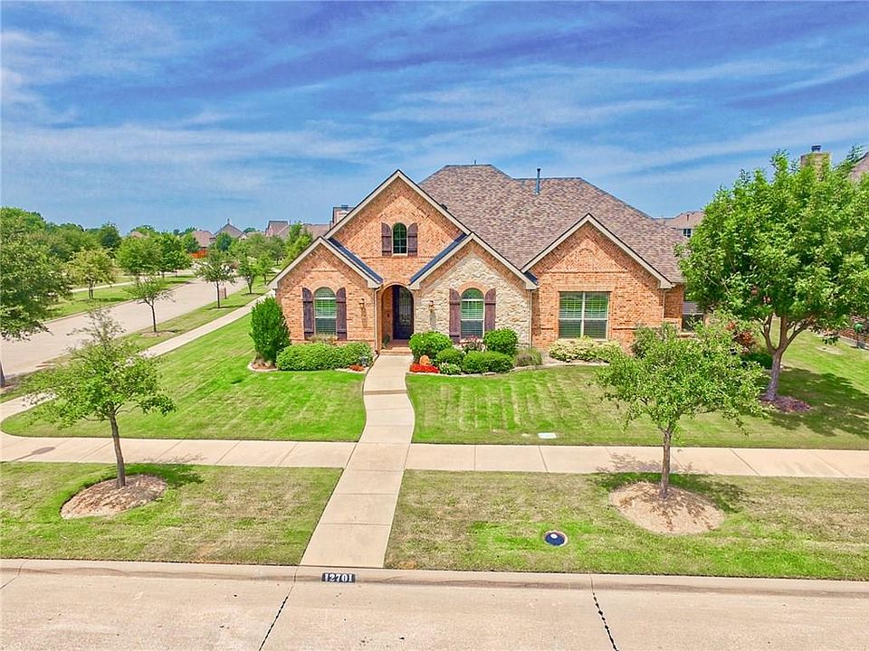1st image of 12701 Winding Creek Dr