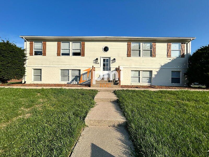 1st image of 5930 Fiesta Ave APT B