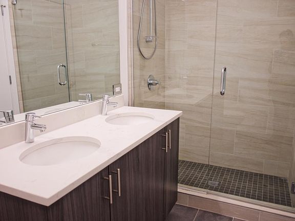 2nd image of 1509 N Western Ave #302