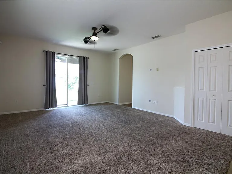 811 Krenson Woods Ln — Photo 12