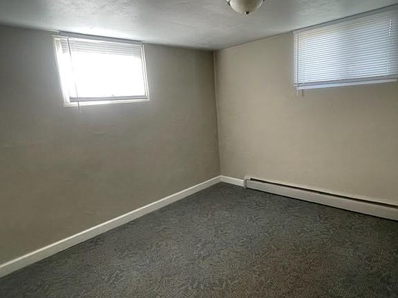 5th image of 522 N Main St APT 4