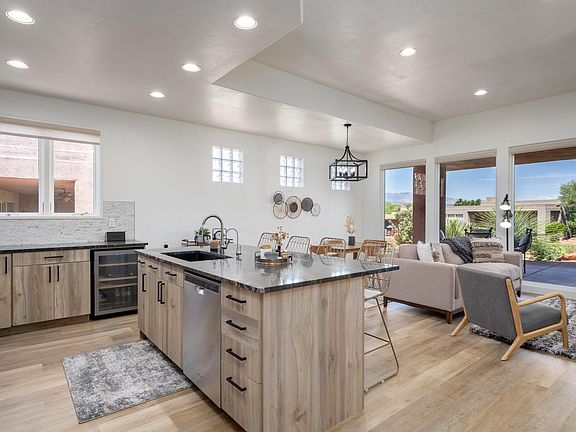 4th image of 2255 N Tuweap Dr Unit 22