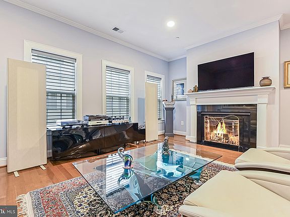 3rd image of 285 West St Lot 2