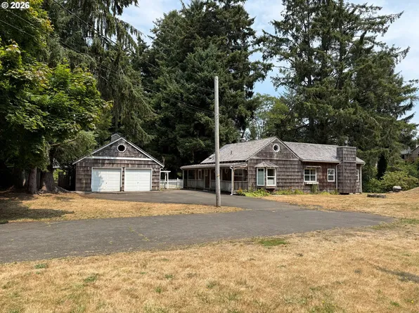 750 5th St., Gearhart, OR 97138