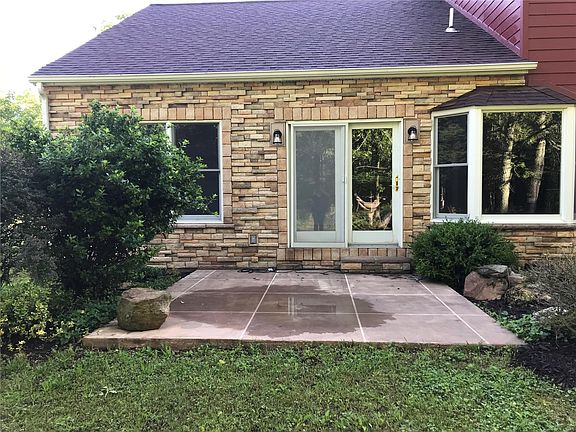 3rd image of 419 County Road 5170