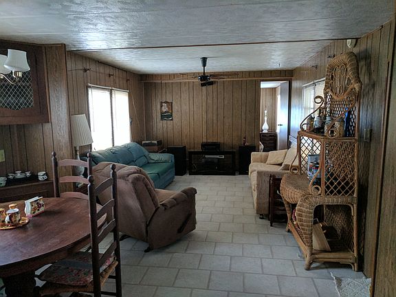 3rd image of 142 Cocoa Palms Ave