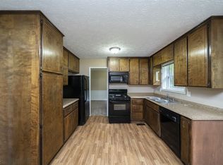 125 Riley Ct, Fayetteville, GA 30214