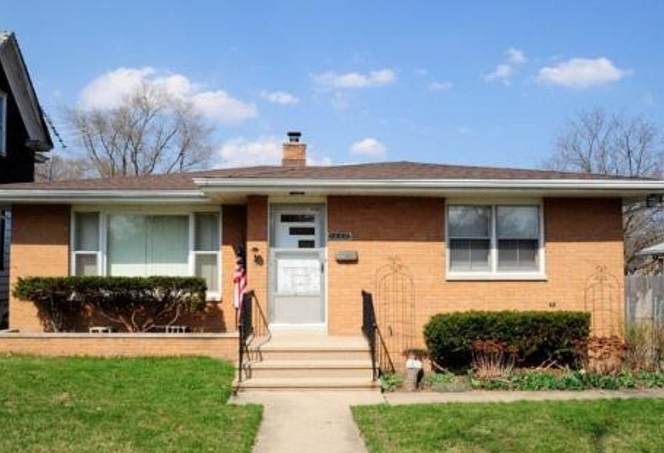 1st image of 1420 Carmel Blvd