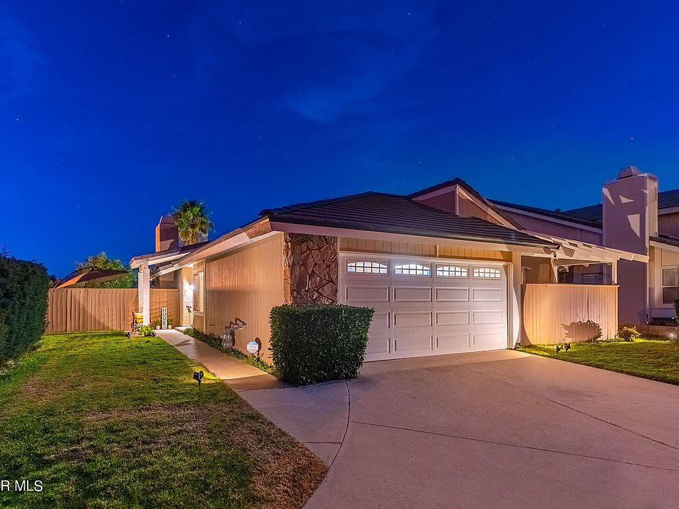 1st image of 22 Carob Dr