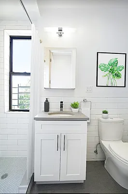 Rented by REAL New York | media 8