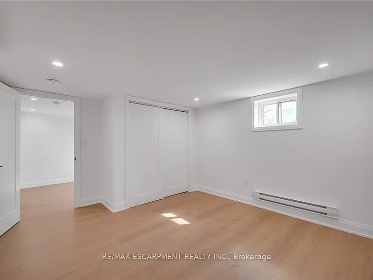 1339 Augustine Dr — Photo 17