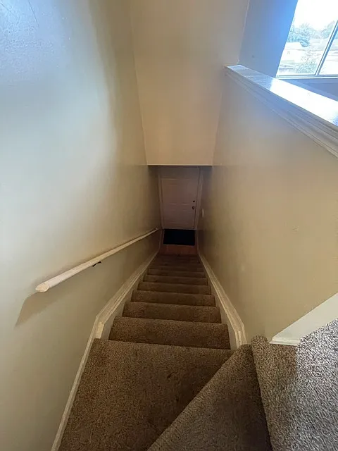 2 bed, 886 sqft, $1,250 — Photo 3