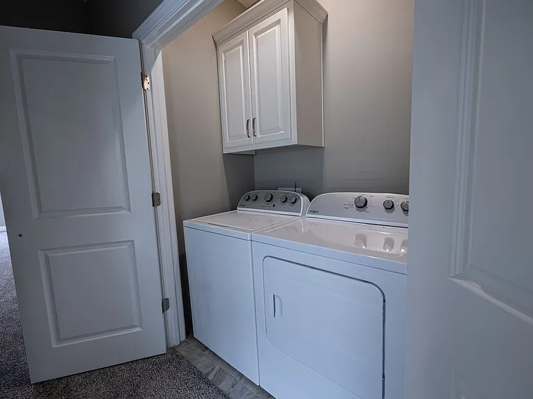 1212 William Pl — Photo 14