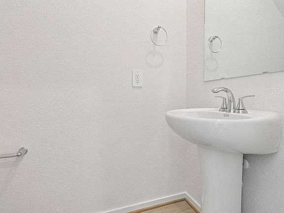 4th image of 5714 Adamite Way