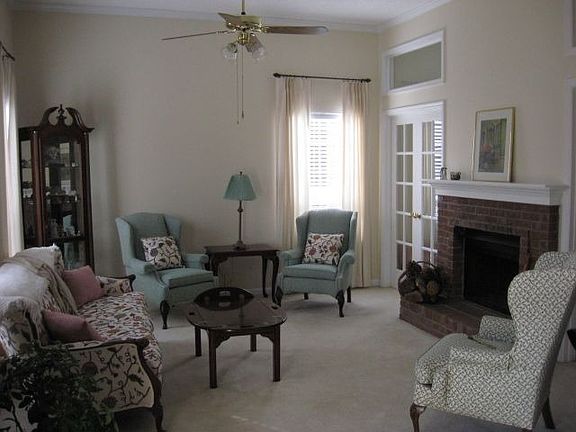 Spacious Formal Living Room