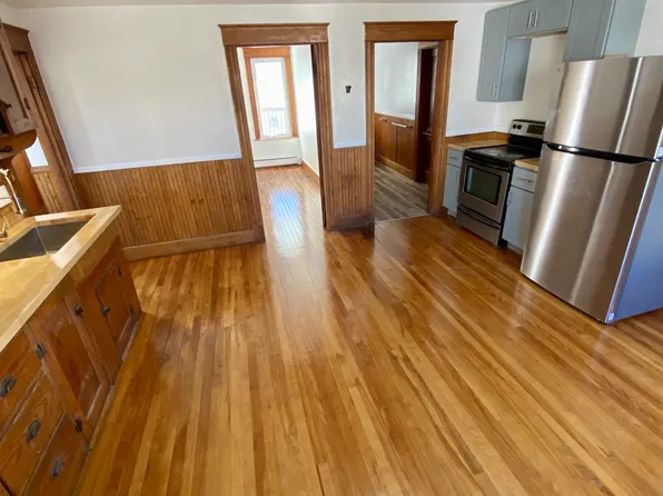 98 Walnut St, Lewiston, ME