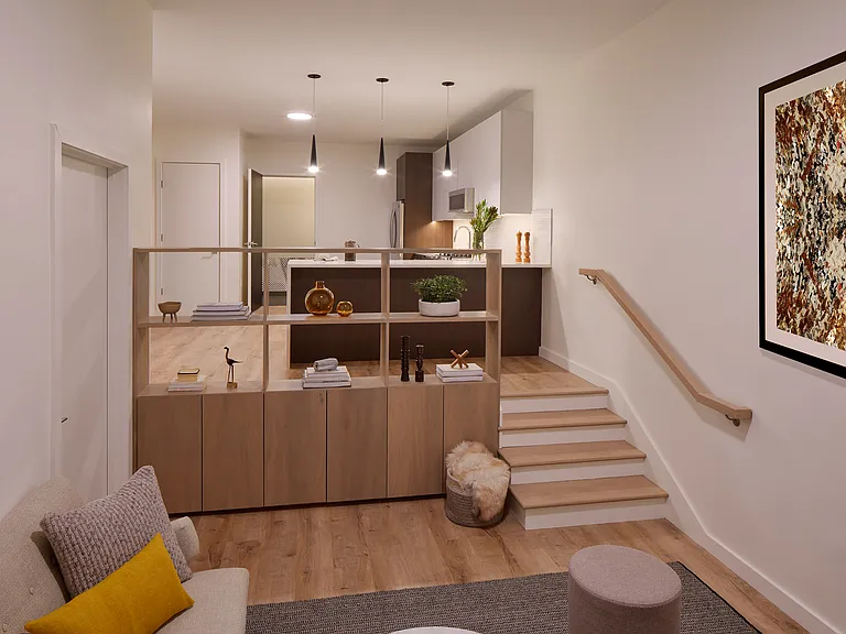 Longwood Row — Photo 12