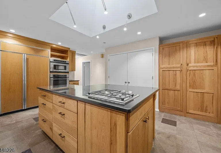 29 Wayside Pl — Photo 13