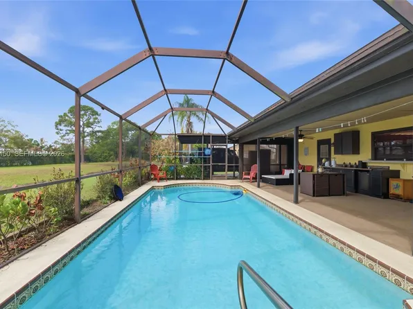 2580 SW Bayshore Blvd, Port Saint Lucie, FL 34984