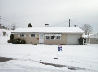 11 Andover Cir, Woodsfield, OH 43793