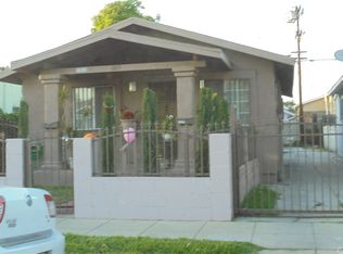 1023 W 66th St, Los Angeles, CA 90044