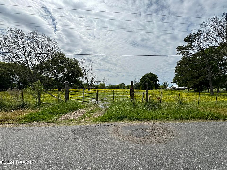 1st image of Soldier Rd