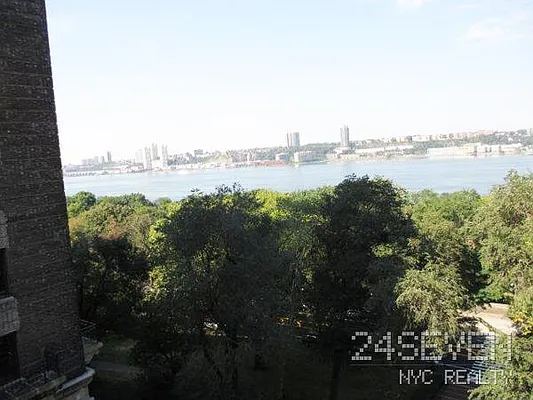 Rented by 24 7 NYC Realty Inc. | media 37