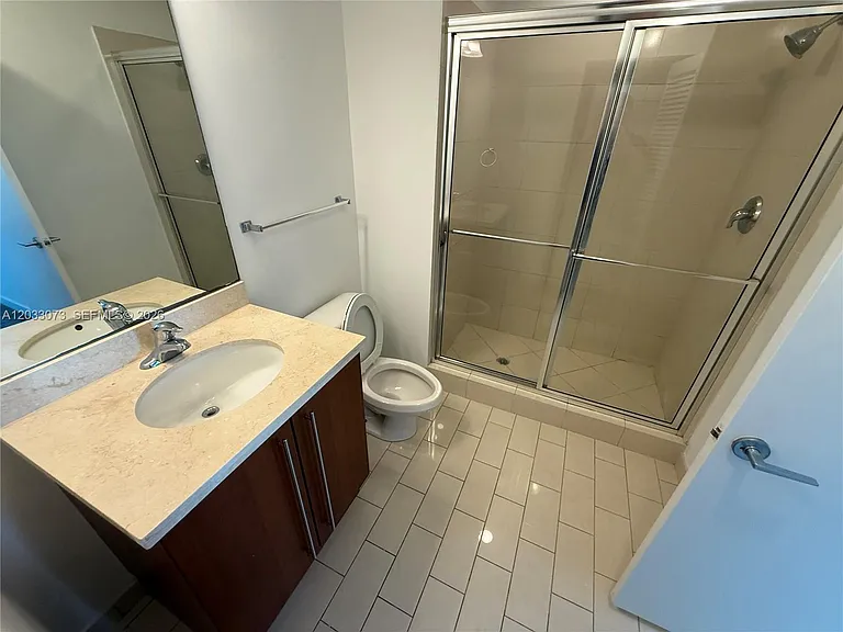 79 SW 12th St #2709 — Photo 8