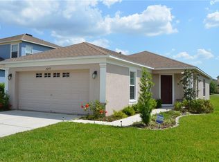 4249 Warwick Hills Dr, Zephyrhills, FL 33543