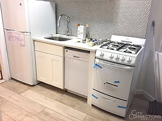 Rented by City Connections Realty